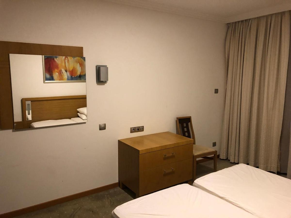 Private Apartments In Emerald Ravda Ngoại thất bức ảnh